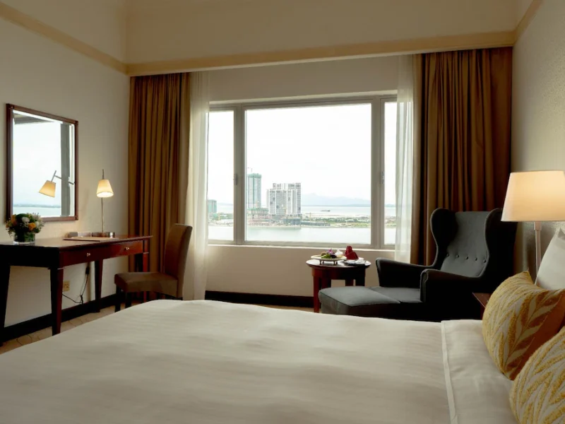 Deluxe Seaview