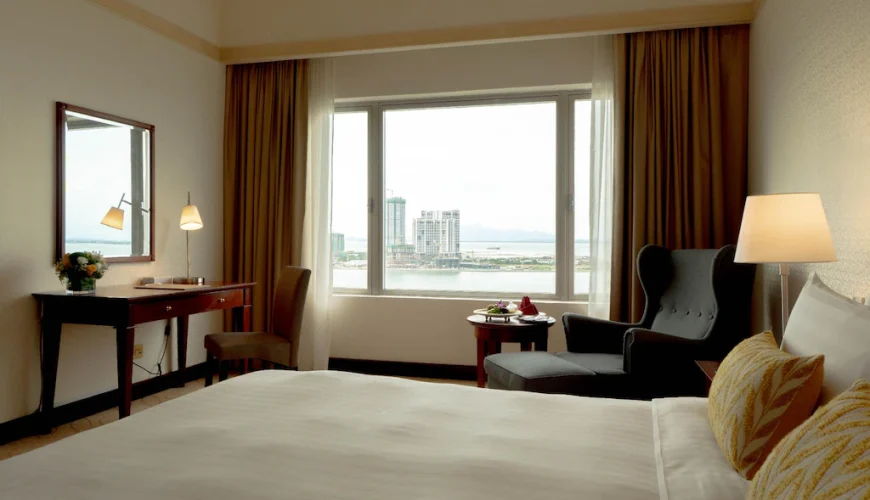 Deluxe Seaview