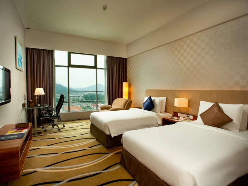 Deluxe Room (King/Twin)