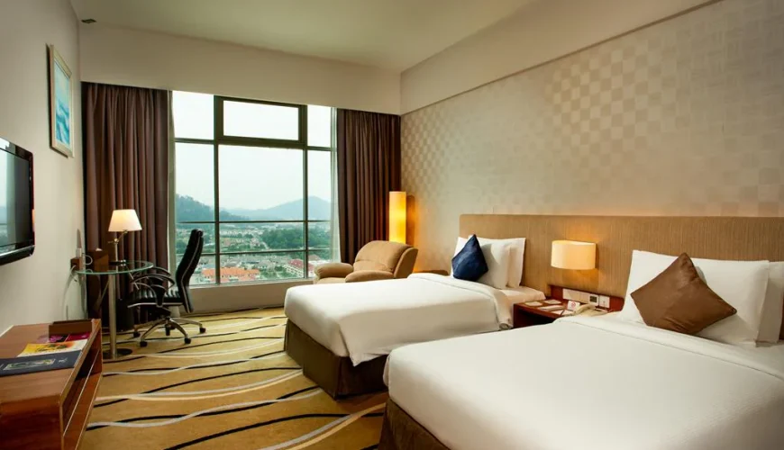 Deluxe Room (King/Twin)