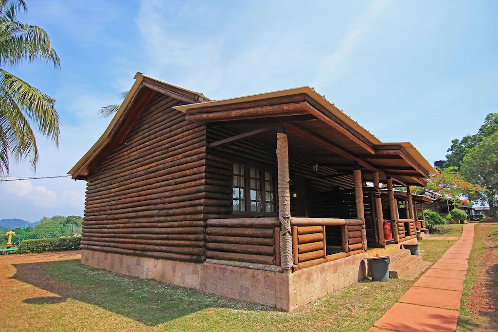 Log Cabin Suite