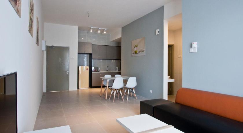 Family 2 Bedroom (Deluxe)
