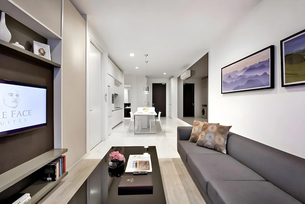 1 Bedroom Deluxe (Room with Breakfast)