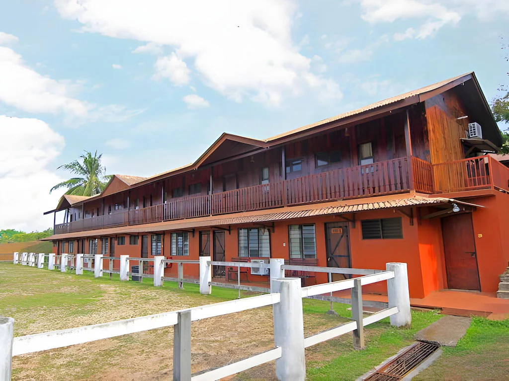 Paddock Chalet