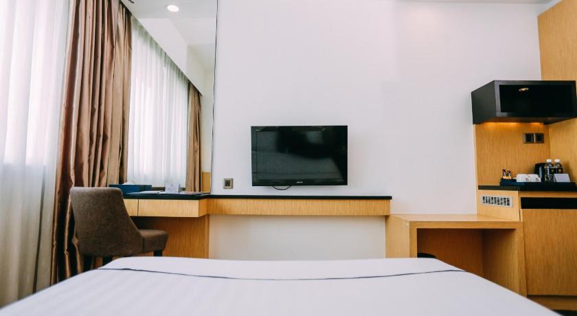 Deluxe Room (Twin/Queen)