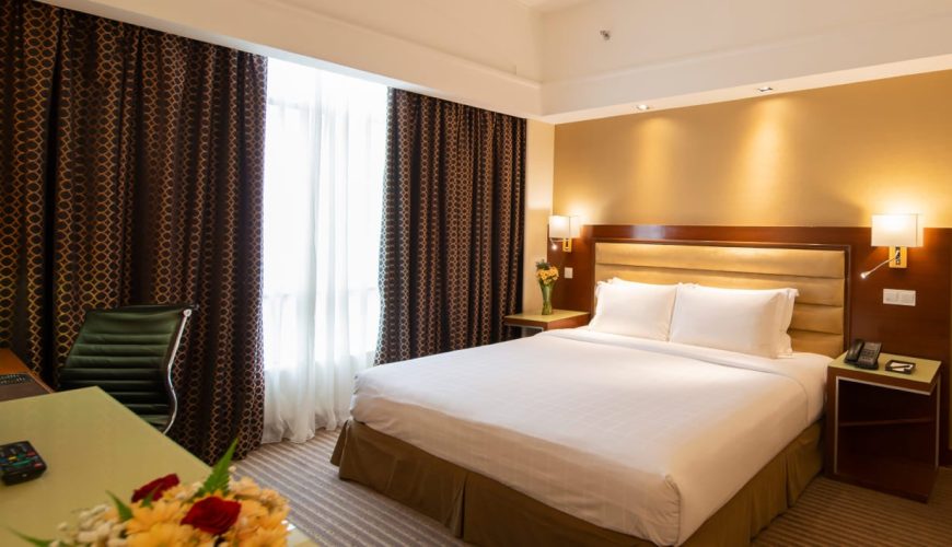 Premier Room