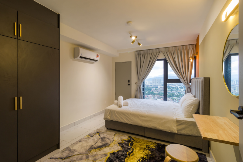 2 Bedroom Duplex