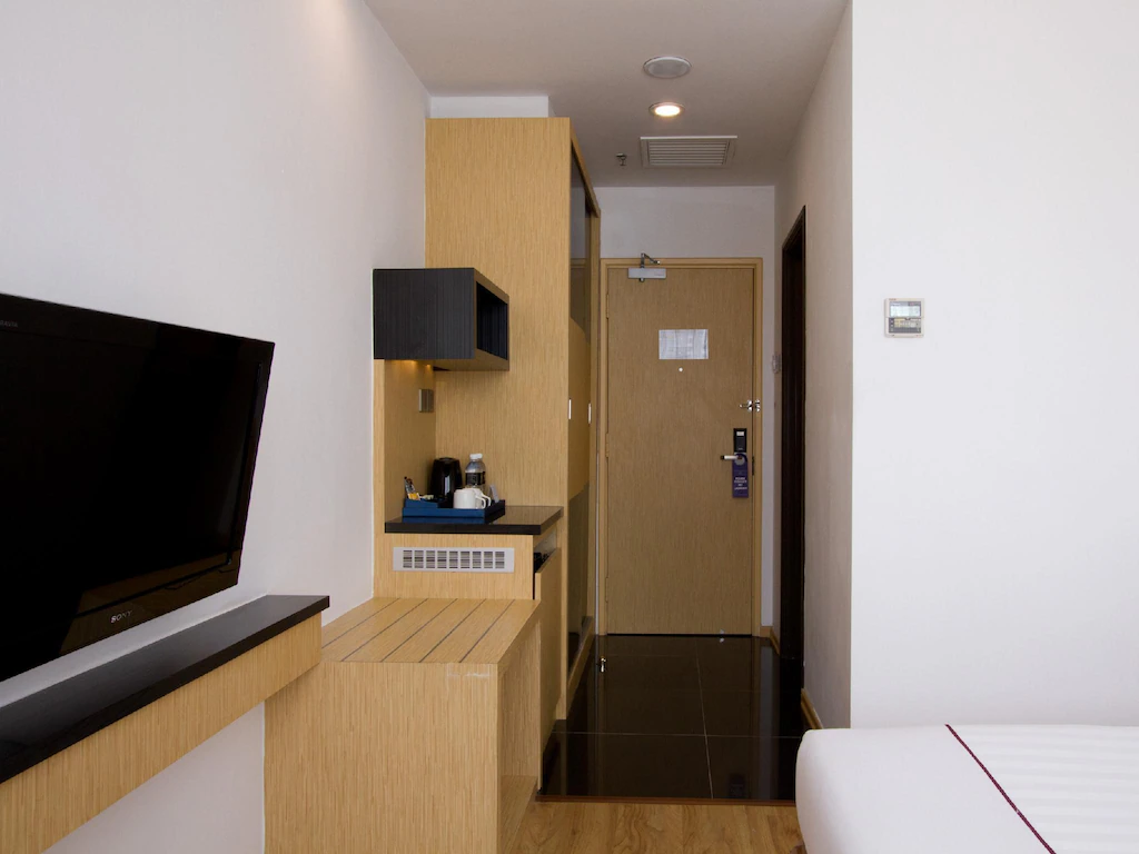Deluxe Room (Twin/Queen)