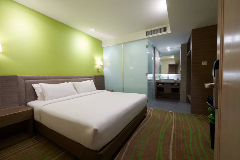 Cosmo Room (No window)