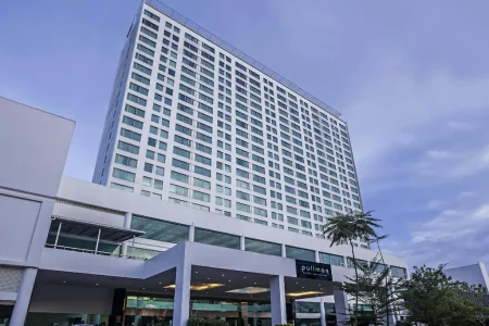 Pullman Hotel, Kuching