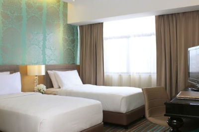 Executive Twin