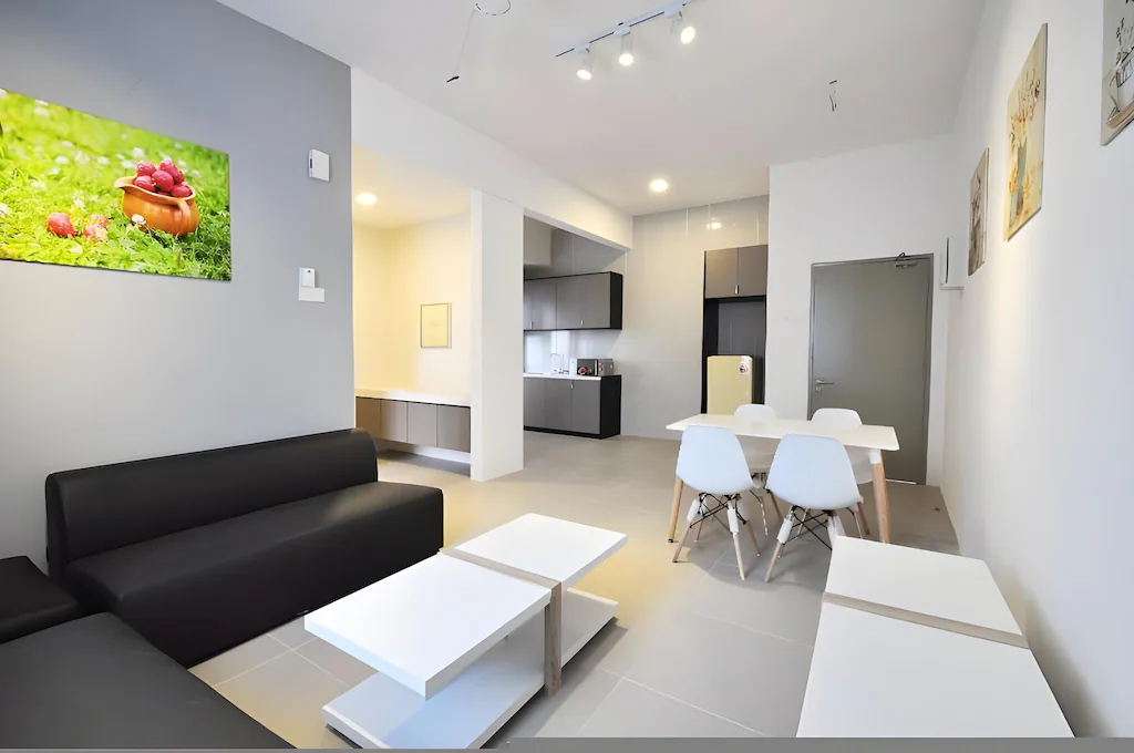 Studio Deluxe