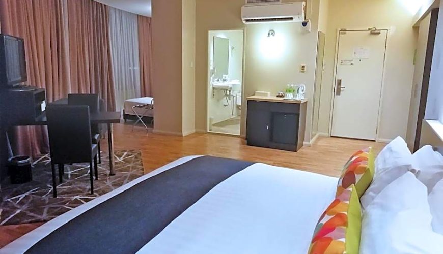 Family Suite (With Breakfast)