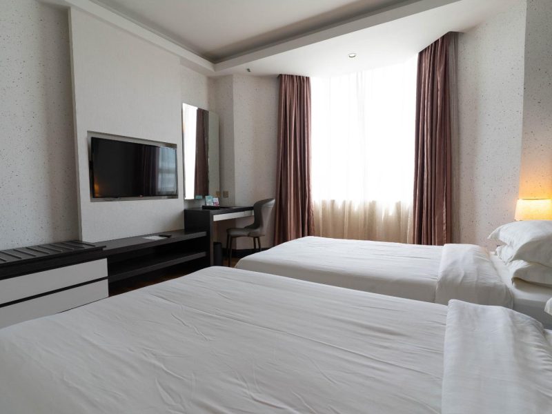 Deluxe Room (With Breakfast)